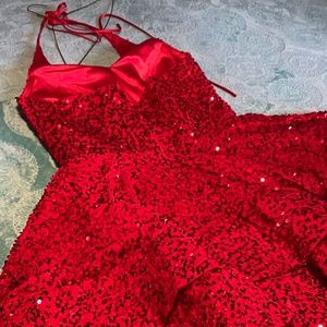 Red sequin dress for prom/homecoming - unworn